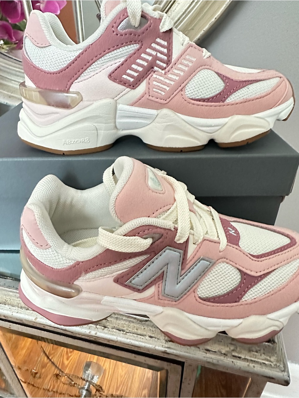 New Balance Rose Pink 9060 Chunky Running Sneakers - Picture 10 of 11